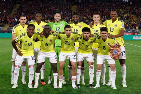 alineacion colombia vs uruguay